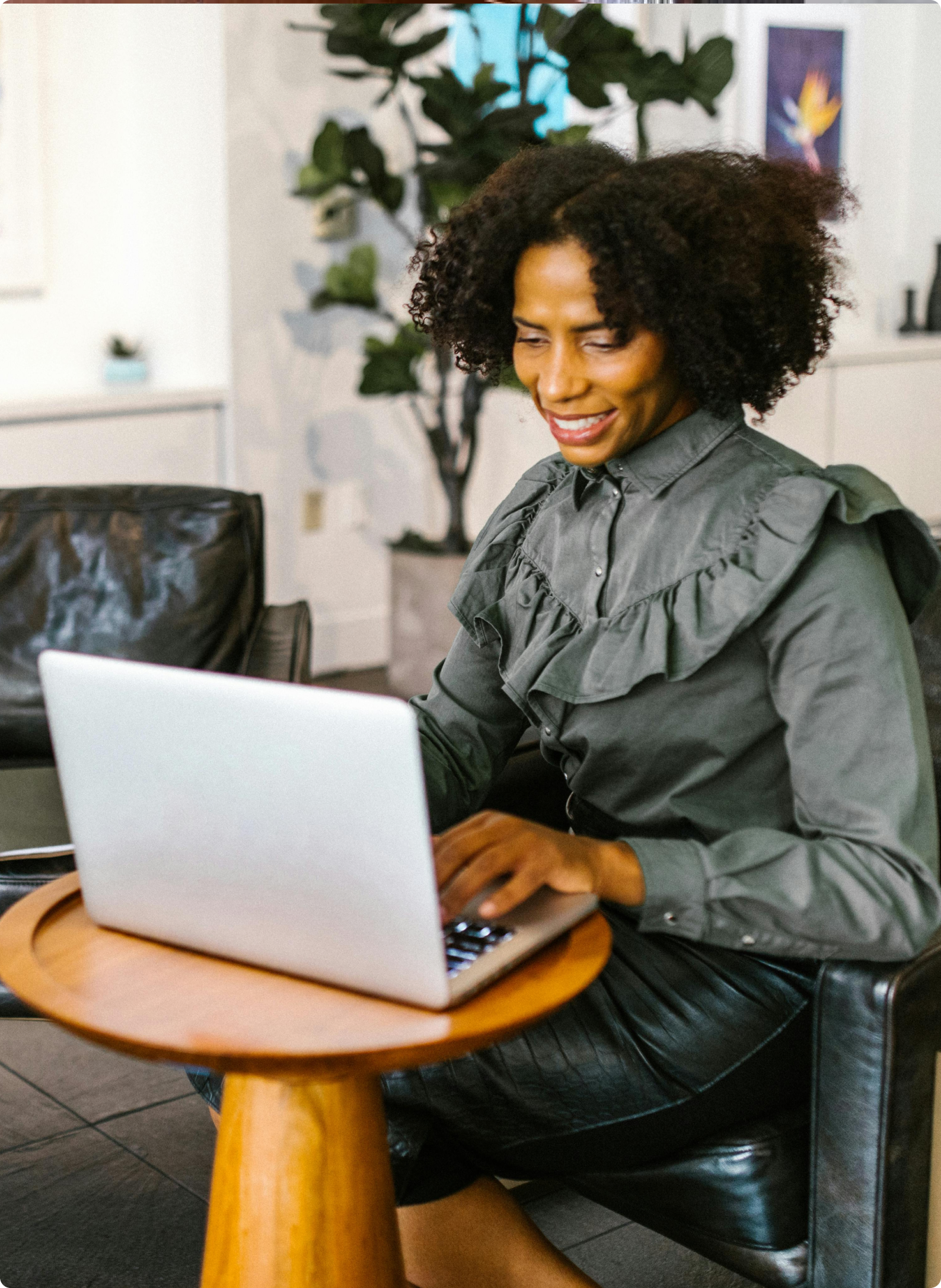 A woman working on her laptop